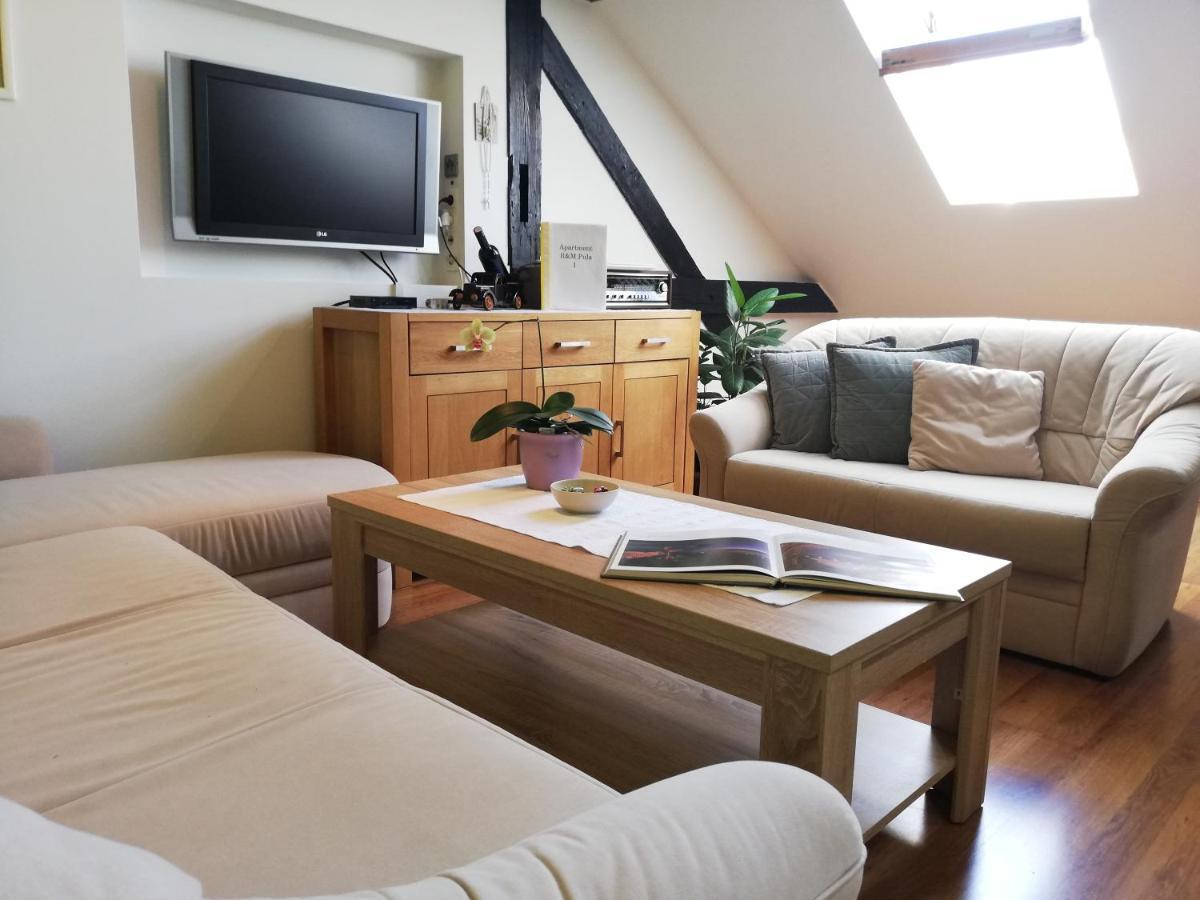 Apartment R&M PUY 외부 사진